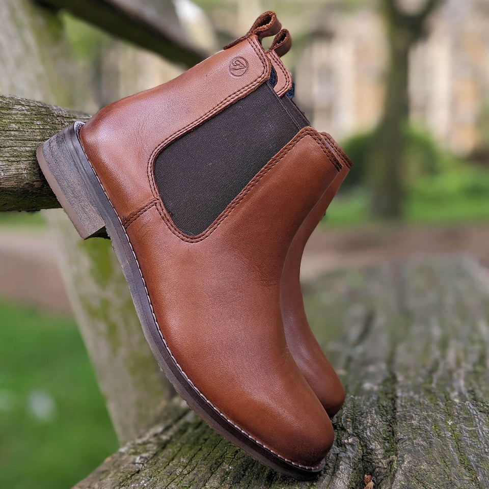 Women's Chelsea Boots